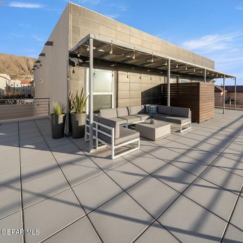 421 S FESTIVAL Drive, El Paso, TX 79912