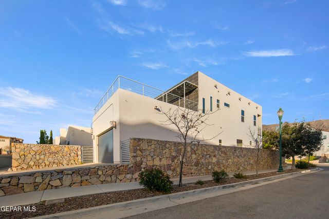 421 S FESTIVAL Drive, El Paso, TX 79912