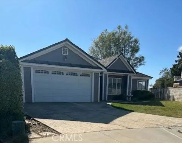 34605 Cape Cod Court, Yucaipa, CA 92399