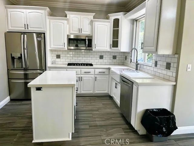 34605 Cape Cod Court, Yucaipa, CA 92399