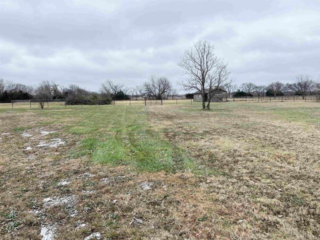 10215 E June dr, Derby, KS 67037