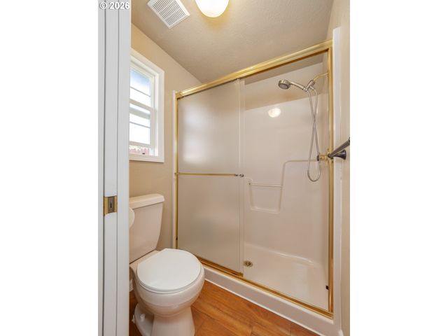 5484 MIDDLECREST Ct S, Salem, OR 97306