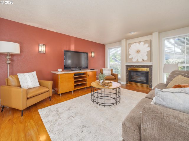 5484 MIDDLECREST Ct S, Salem, OR 97306