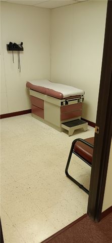 251 Seventh Street, New Kensington, PA 15068