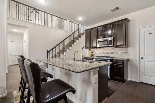 1505 Heartwood Drive, Conroe, TX 77384