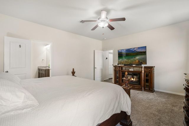 1505 Heartwood Drive, Conroe, TX 77384