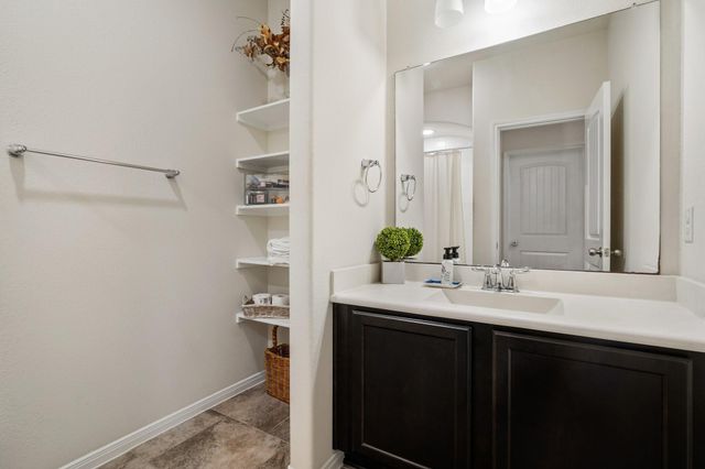 1505 Heartwood Drive, Conroe, TX 77384