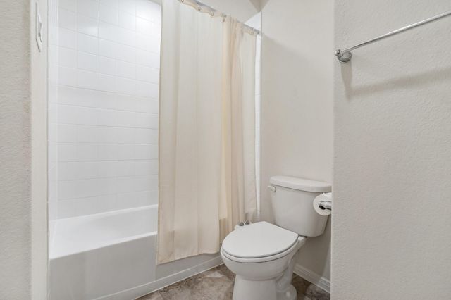 1505 Heartwood Drive, Conroe, TX 77384