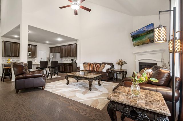 1505 Heartwood Drive, Conroe, TX 77384