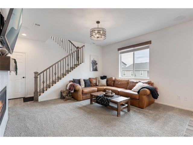 443 Blue Teal Dr, Castle Rock, CO 80104