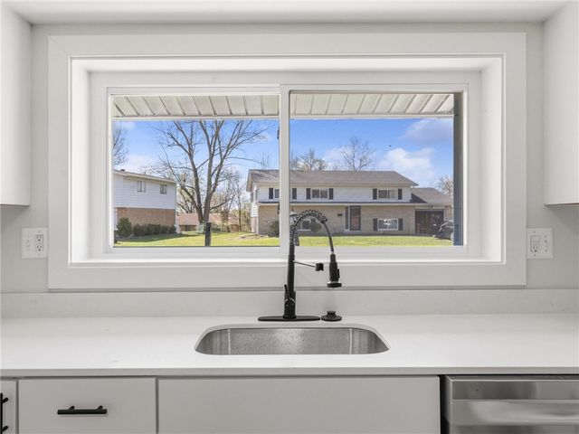 4865 Thorain Court, Dayton, OH 45416
