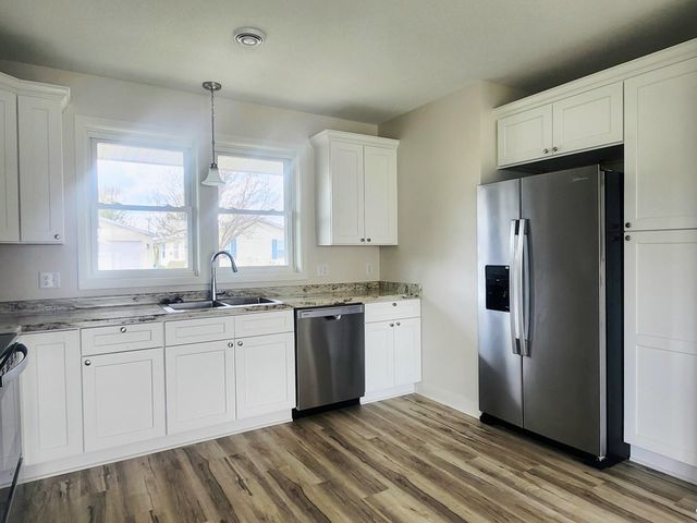 4222 Fern Avenue SE, Rochester, MN 55904