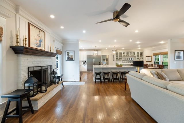 1395 Roy Sellers Rd, Columbia, TN 38401