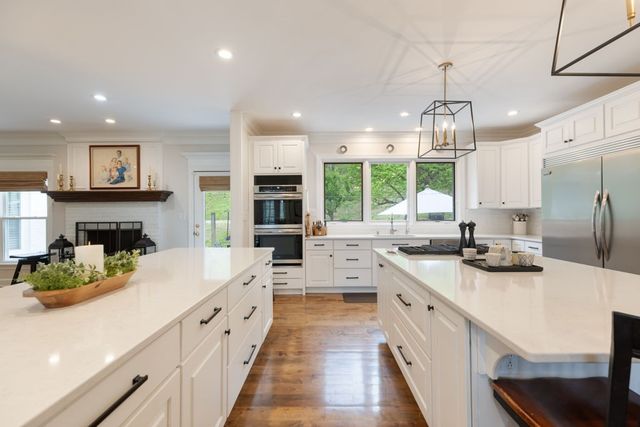 1395 Roy Sellers Rd, Columbia, TN 38401