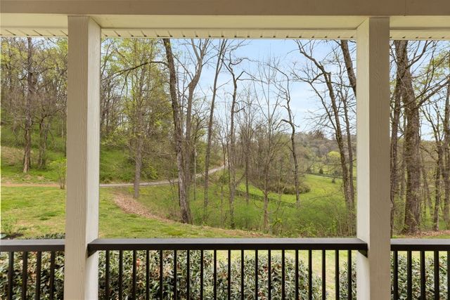 1395 Roy Sellers Rd, Columbia, TN 38401