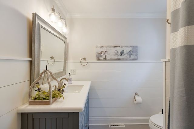 1395 Roy Sellers Rd, Columbia, TN 38401