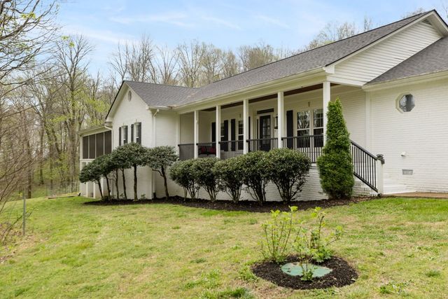 1395 Roy Sellers Rd, Columbia, TN 38401