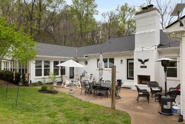 1395 Roy Sellers Rd, Columbia, TN 38401