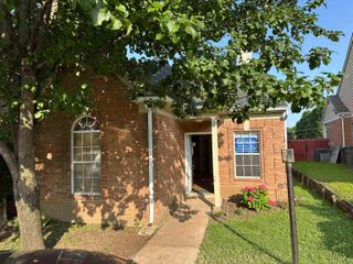 1289 BRADY HOLLOW LN, Memphis, TN 38016