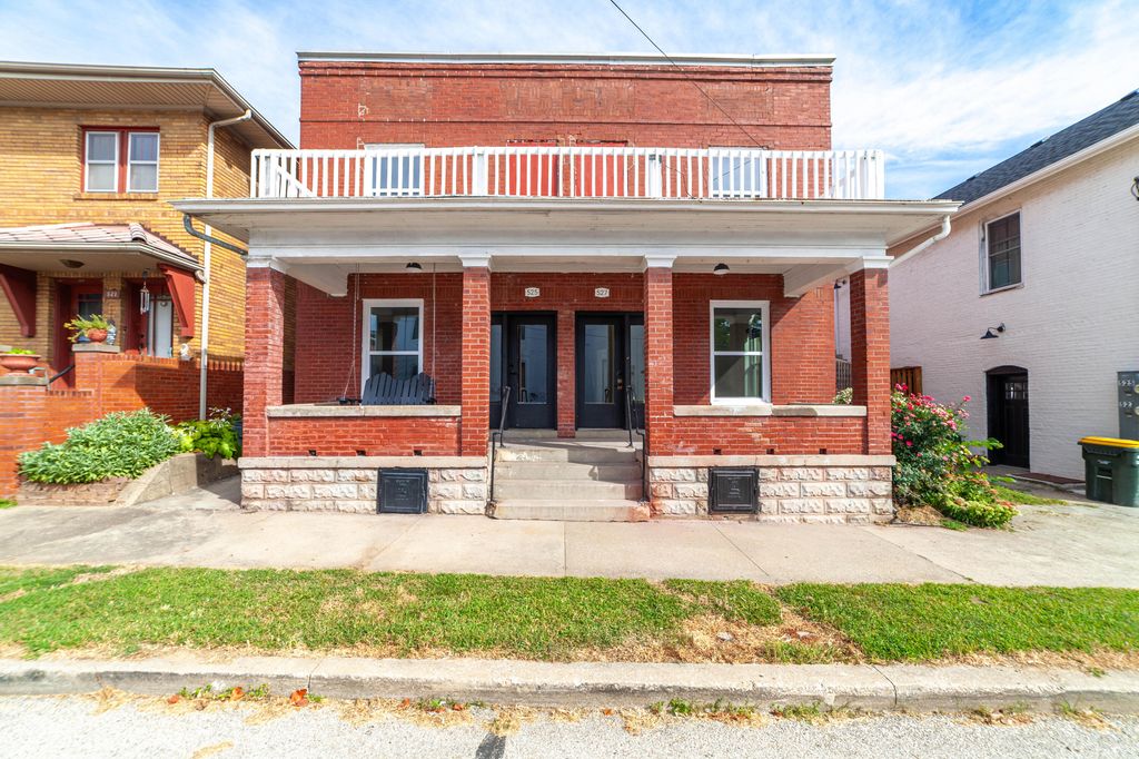 525-527 VINE ST, Boonville, MO 65233