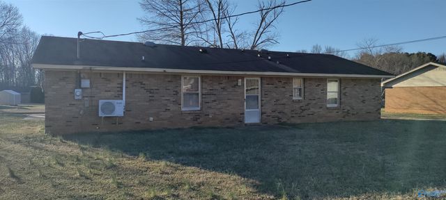 105 Mcclint Street, Athens, AL 35611