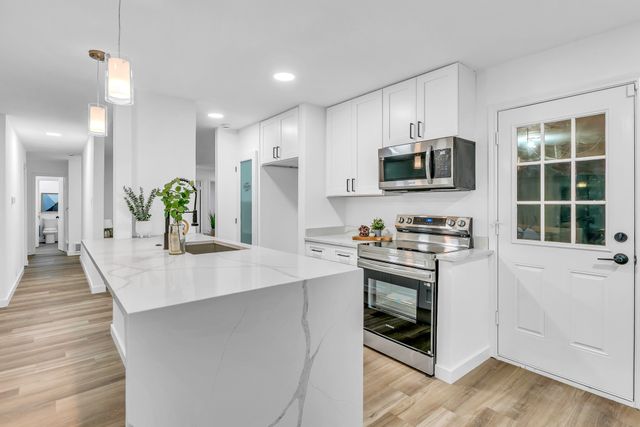 1701 Carla Avenue, Arlington, TX 76014