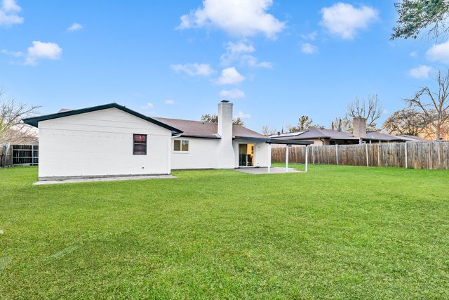 1701 Carla Avenue, Arlington, TX 76014