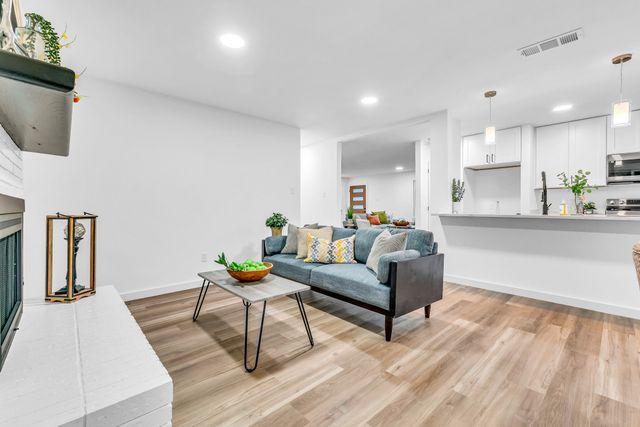 1701 Carla Avenue, Arlington, TX 76014