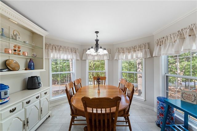 2 Edenhall Lane, Bella Vista, AR 72714