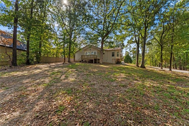 2 Edenhall Lane, Bella Vista, AR 72714