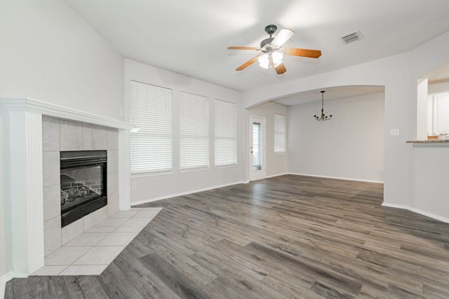 10321 Augusta Lane, Rowlett, TX 75089