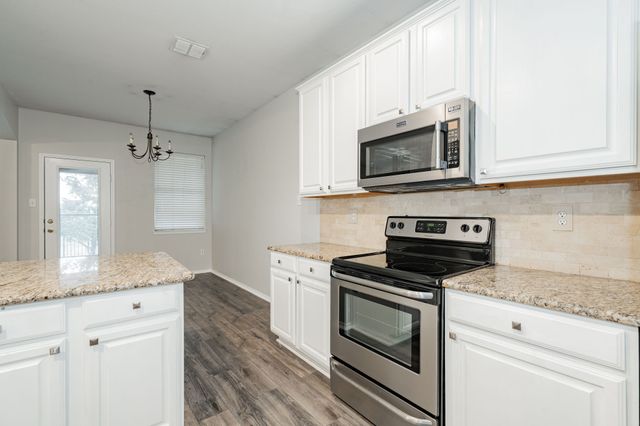 10321 Augusta Lane, Rowlett, TX 75089