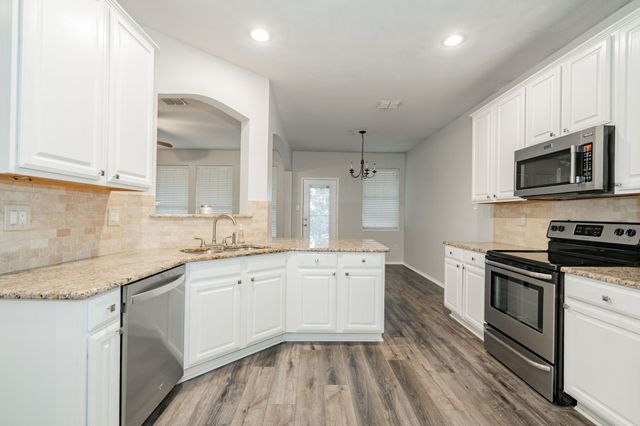 10321 Augusta Lane, Rowlett, TX 75089