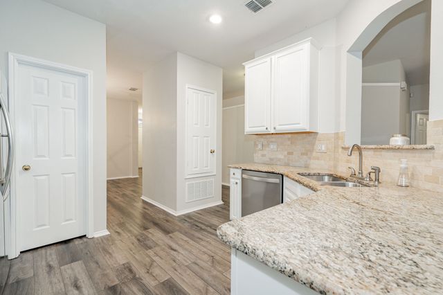 10321 Augusta Lane, Rowlett, TX 75089