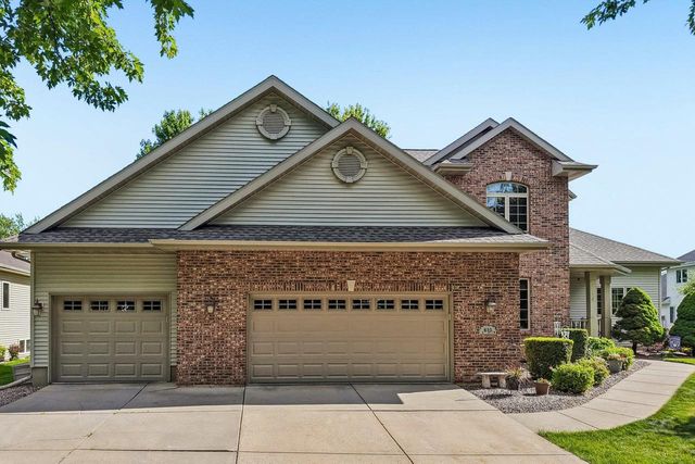 610 Pleasant Valley Parkway, Waunakee, WI 53597