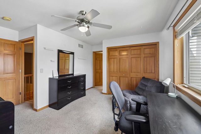 610 Pleasant Valley Parkway, Waunakee, WI 53597