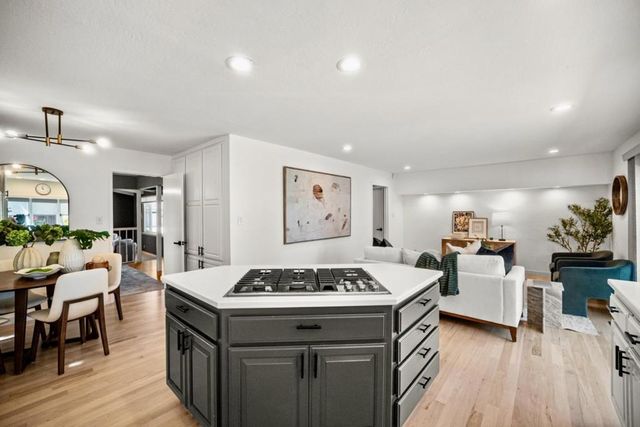 861 Haddock Street, Foster City, CA 94404