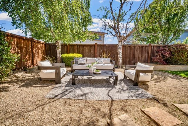 861 Haddock Street, Foster City, CA 94404