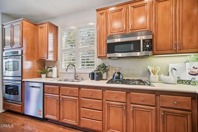 1337 Bayside Circle, Oxnard, CA 93035