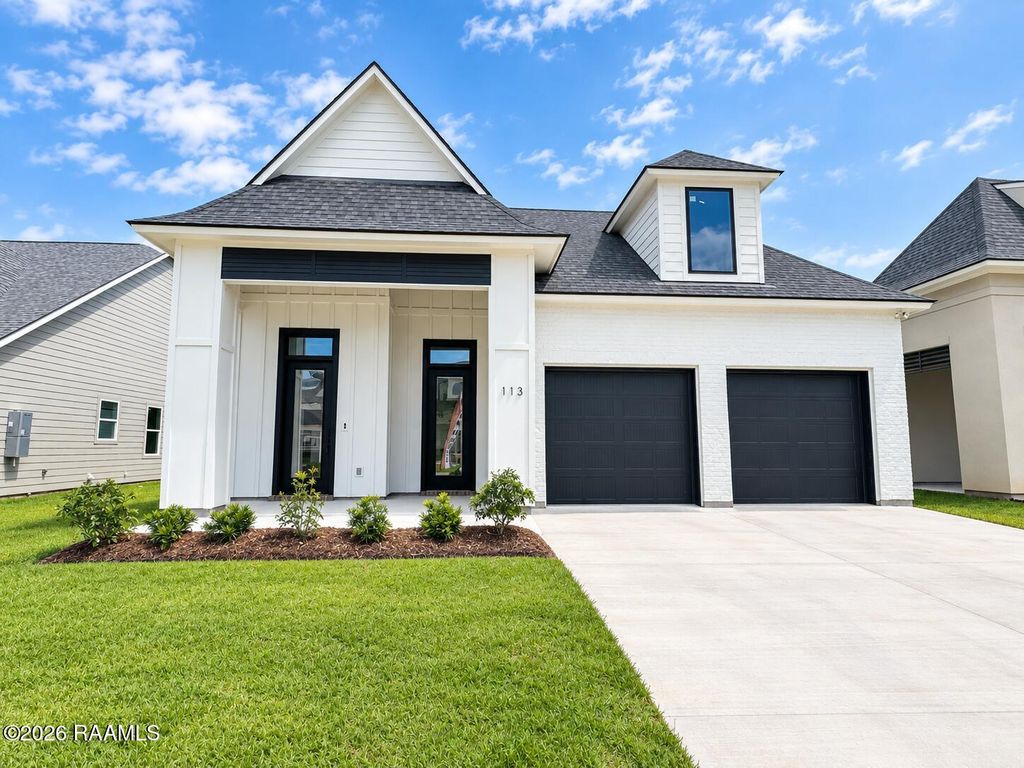 113 Fountain Mdw Drive, Broussard, LA 70518