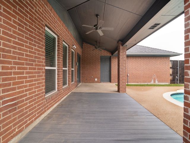 9102 Barton Creek Drive, Rowlett, TX 75089