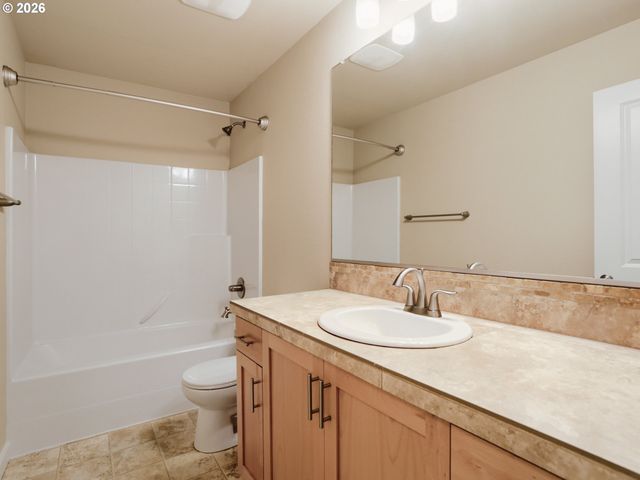 11300 Sw BERLIN Ave, Wilsonville, OR 97070