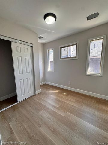 16931 Prairie Street 1, Detroit, MI 48221