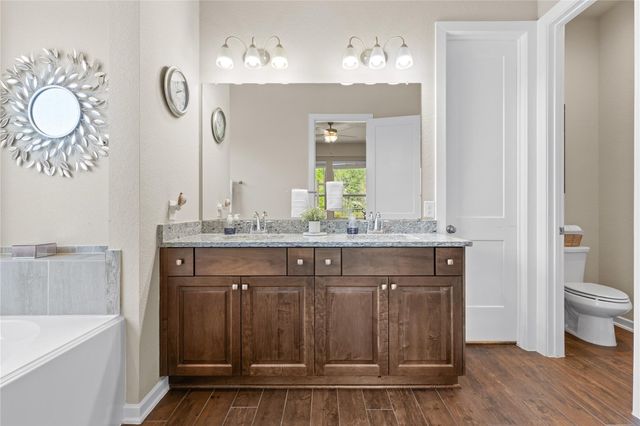 9801 Preserve Way, Conroe, TX 77385