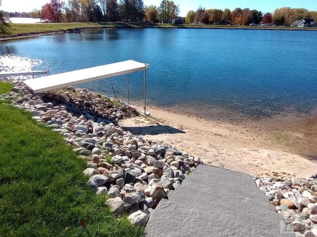 5125 Winsor Way, Gladwin, MI 48624