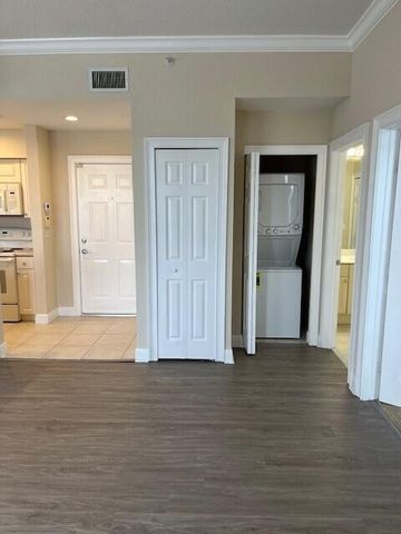 4620 PGA Boulevard 303, Palm Beach Gardens, FL 33418