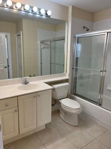 4620 PGA Boulevard 303, Palm Beach Gardens, FL 33418
