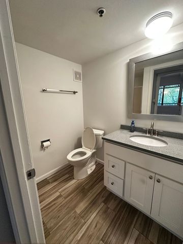 6020 Lake Bluff Drive 201, Tinley Park, IL 60477