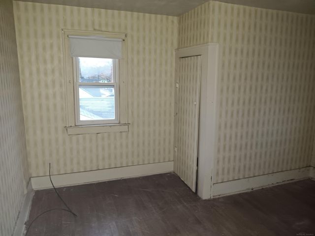 6120 Stahelin Avenue, Detroit, MI 48228