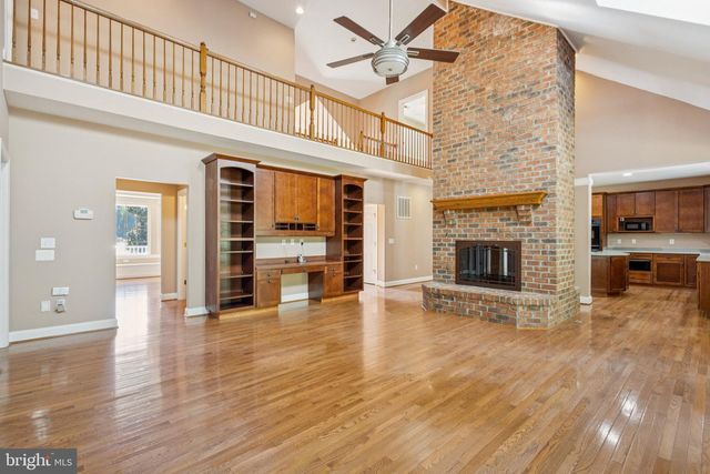 8612 SANDY BEACH LN, King George, VA 22485